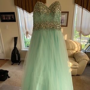 Crystallized Sea Green Sweet 16 Ballgown